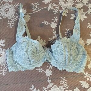 Vintage Rene Rofe Lingerie Light Blue Lace Balconette Bra Style B2141 Size 32B